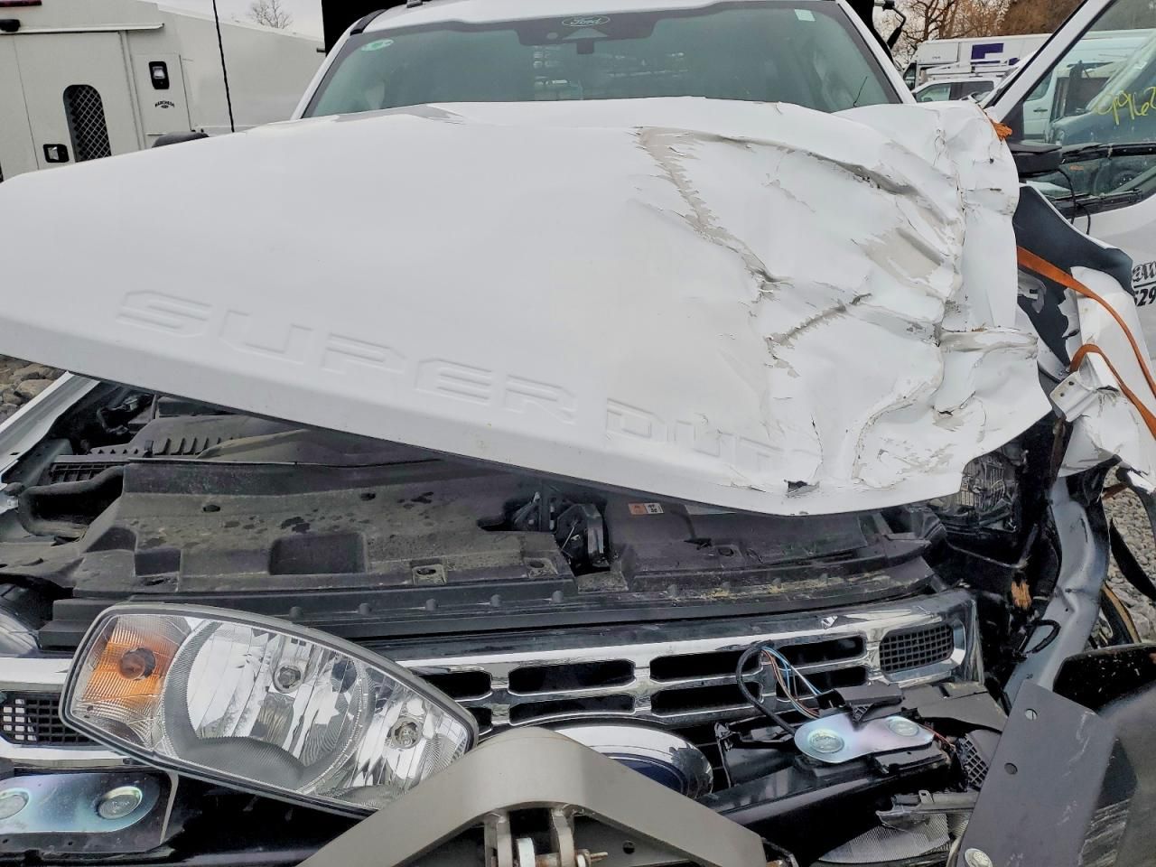 2024 Ford F350 Chassis C 4X4