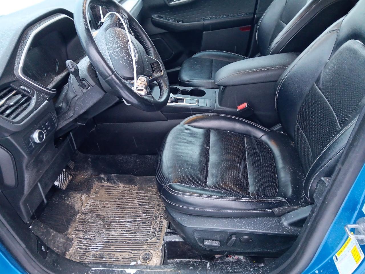 2020 Ford Escape sel