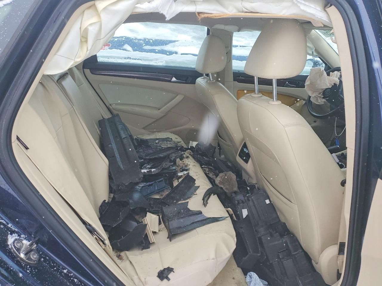 2013 Volkswagen Passat sel