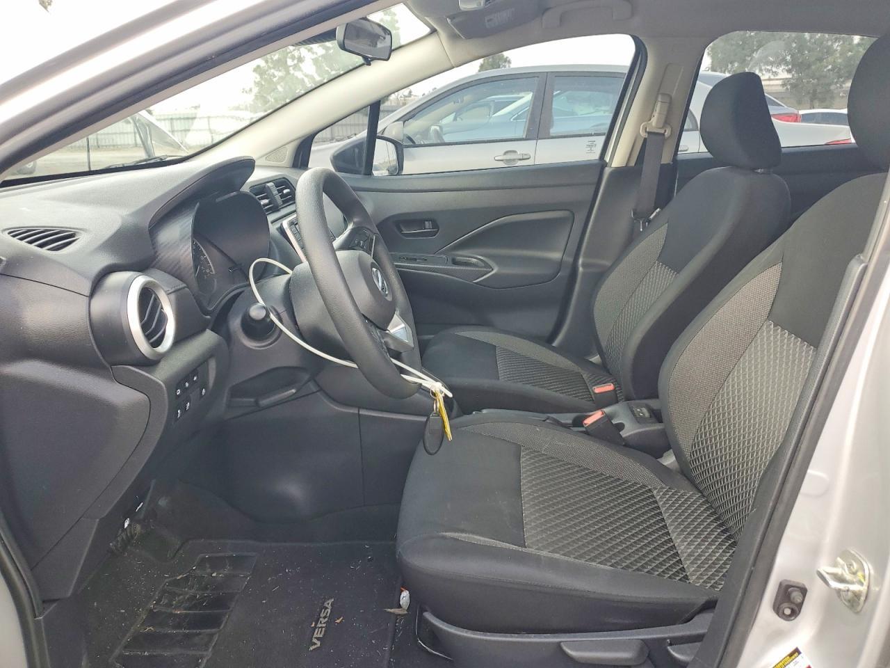 2020 Nissan Versa s