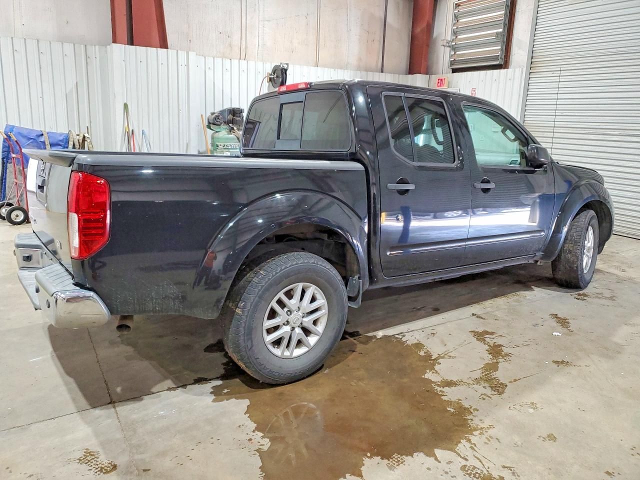 2016 Nissan Frontier s