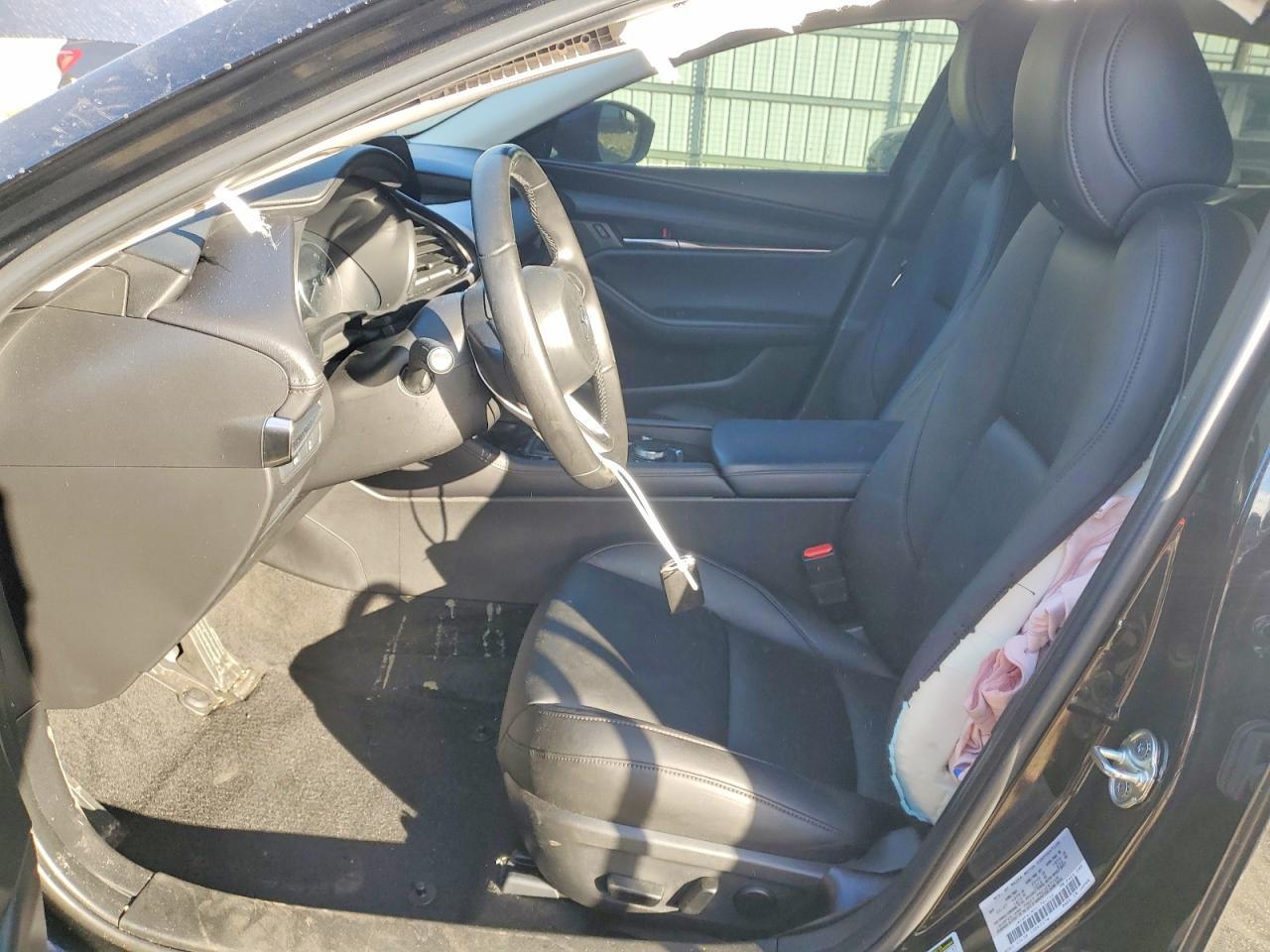 2025 Mazda 3 Preferred