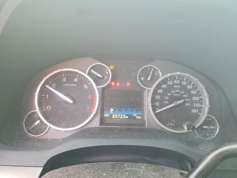 2016 Toyota Tundra Crewmax SR5