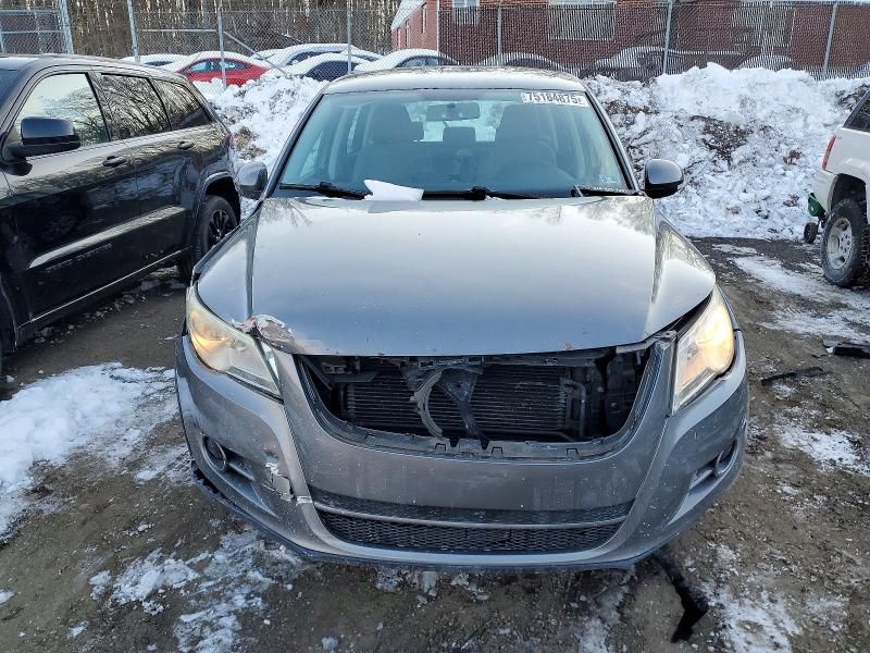 2010 Volkswagen Tiguan se