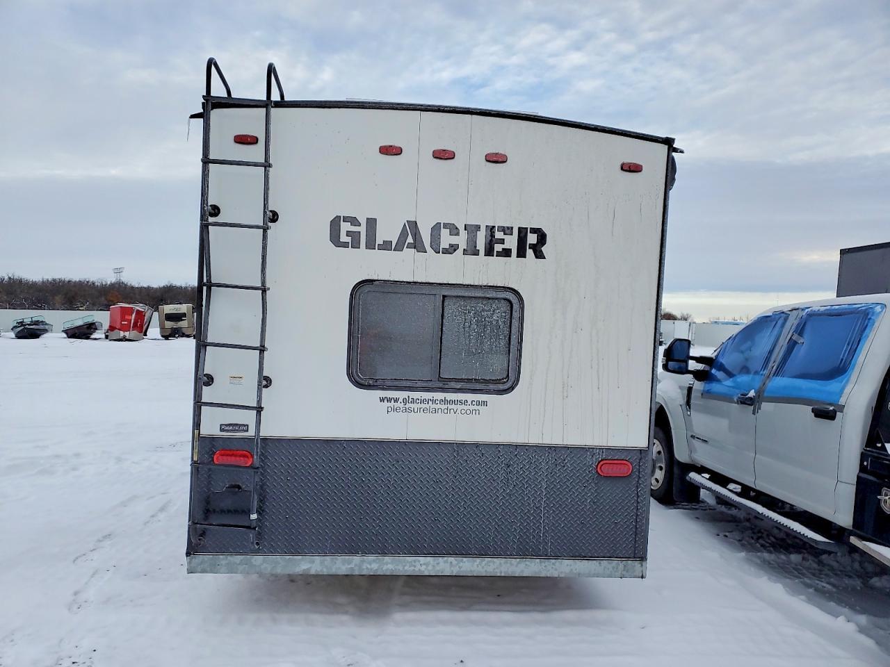 2025 Ice Castles American E