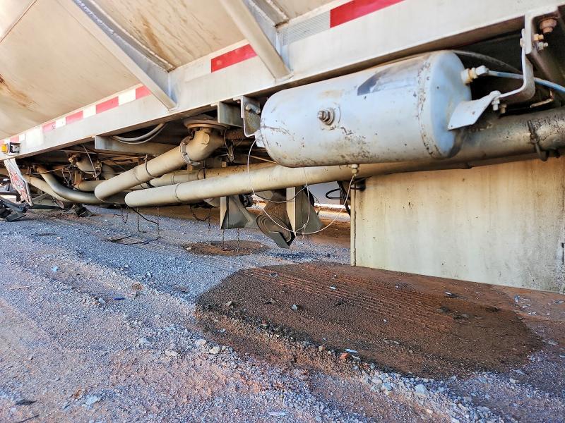1996 Cust Tanker 1996 Custom Tank Trailer