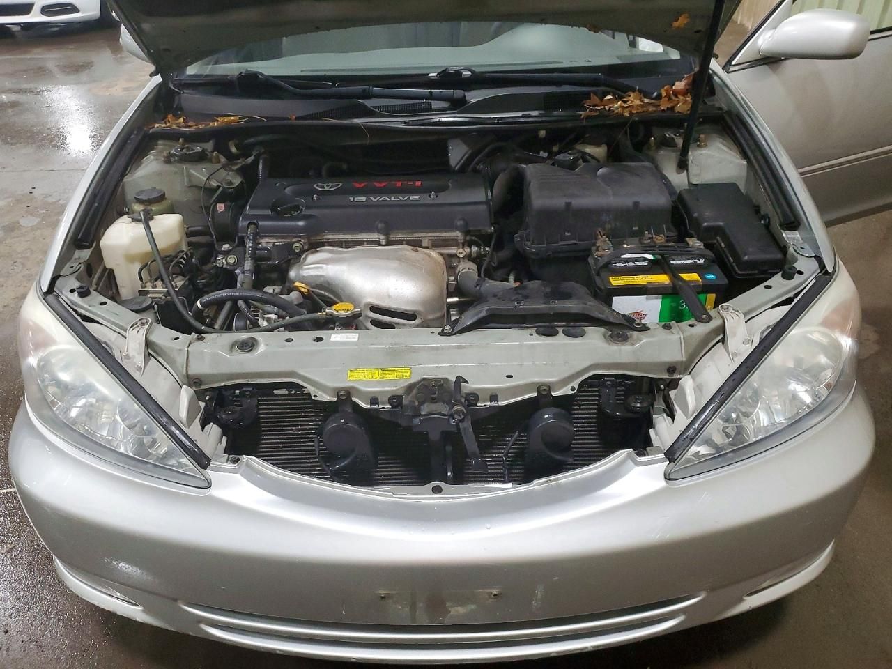 2004 Toyota Camry le