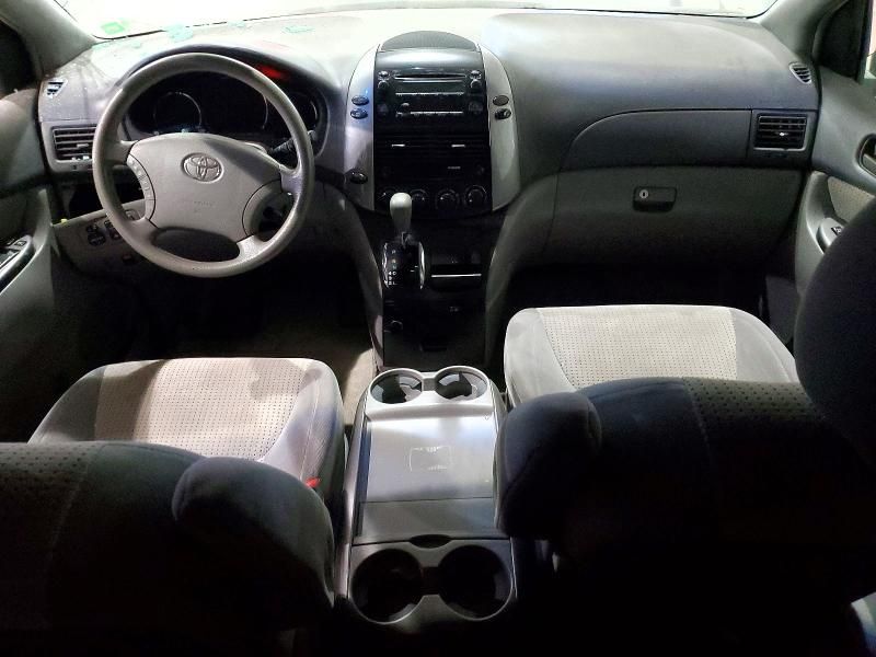 2007 Toyota Sienna ce