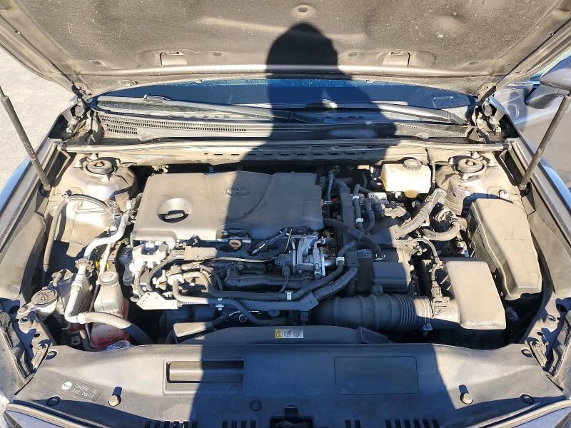 2020 Toyota Camry le