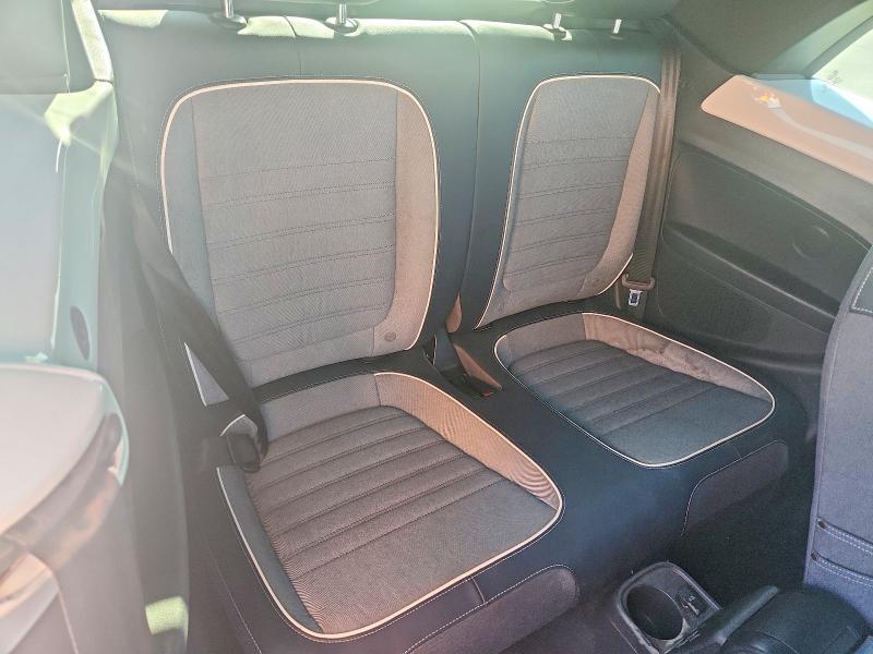 2016 Volkswagen Beetle s