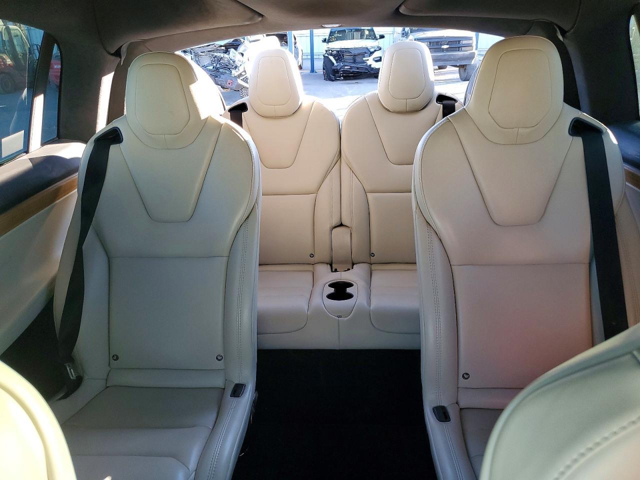 2019 Tesla Model x