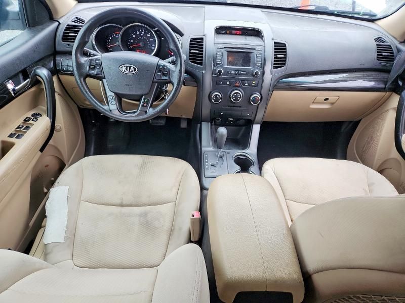 2013 KIA Sorento lx