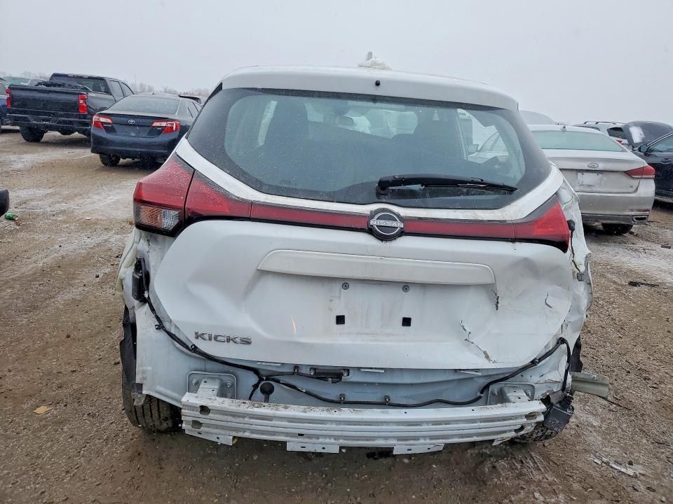 2024 Nissan Kicks s
