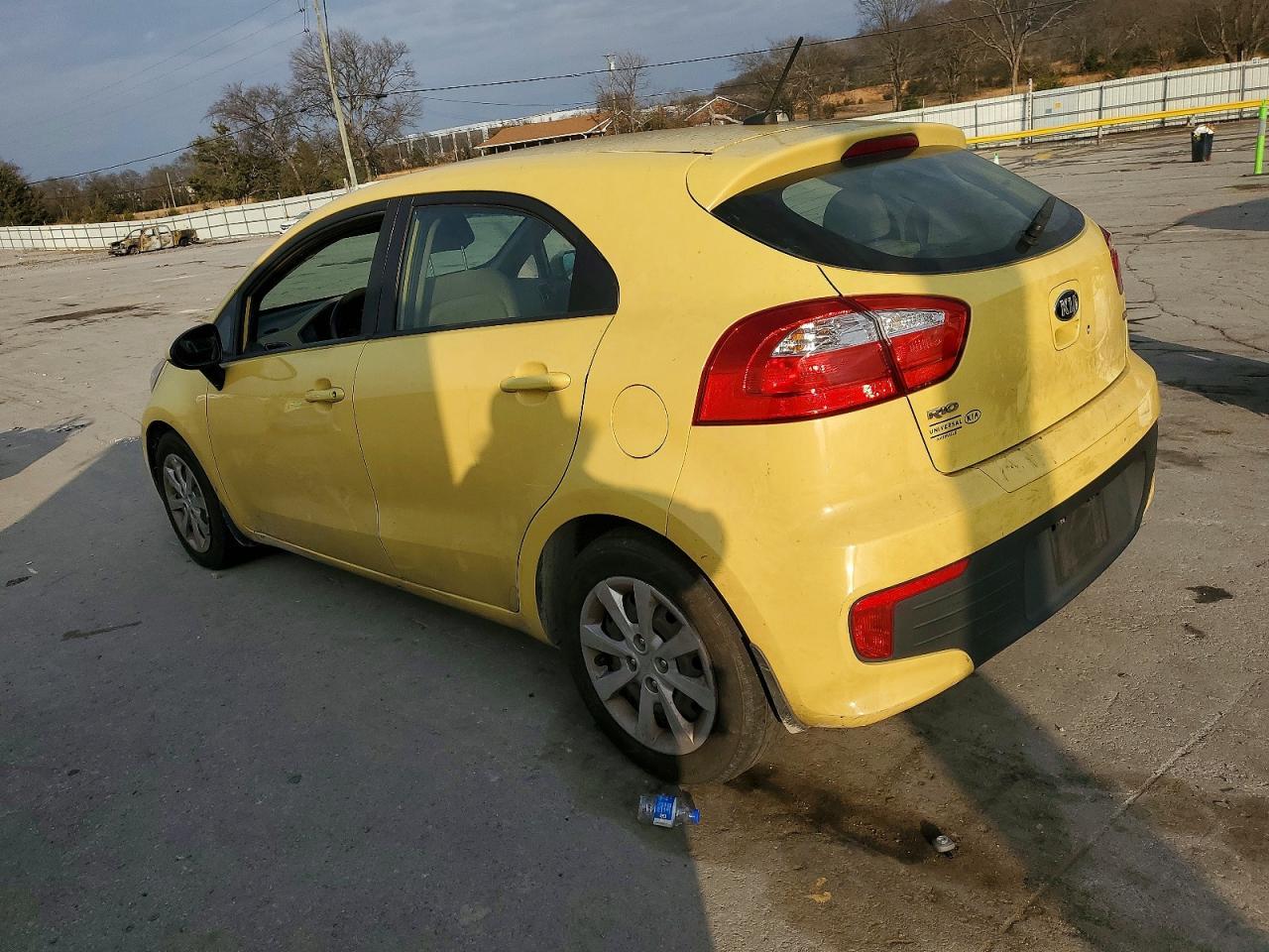 2016 KIA Rio lx
