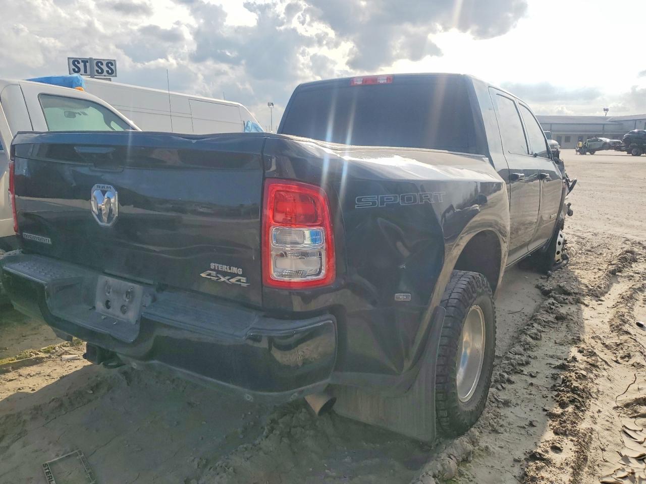 2022 Dodge Ram 3500
