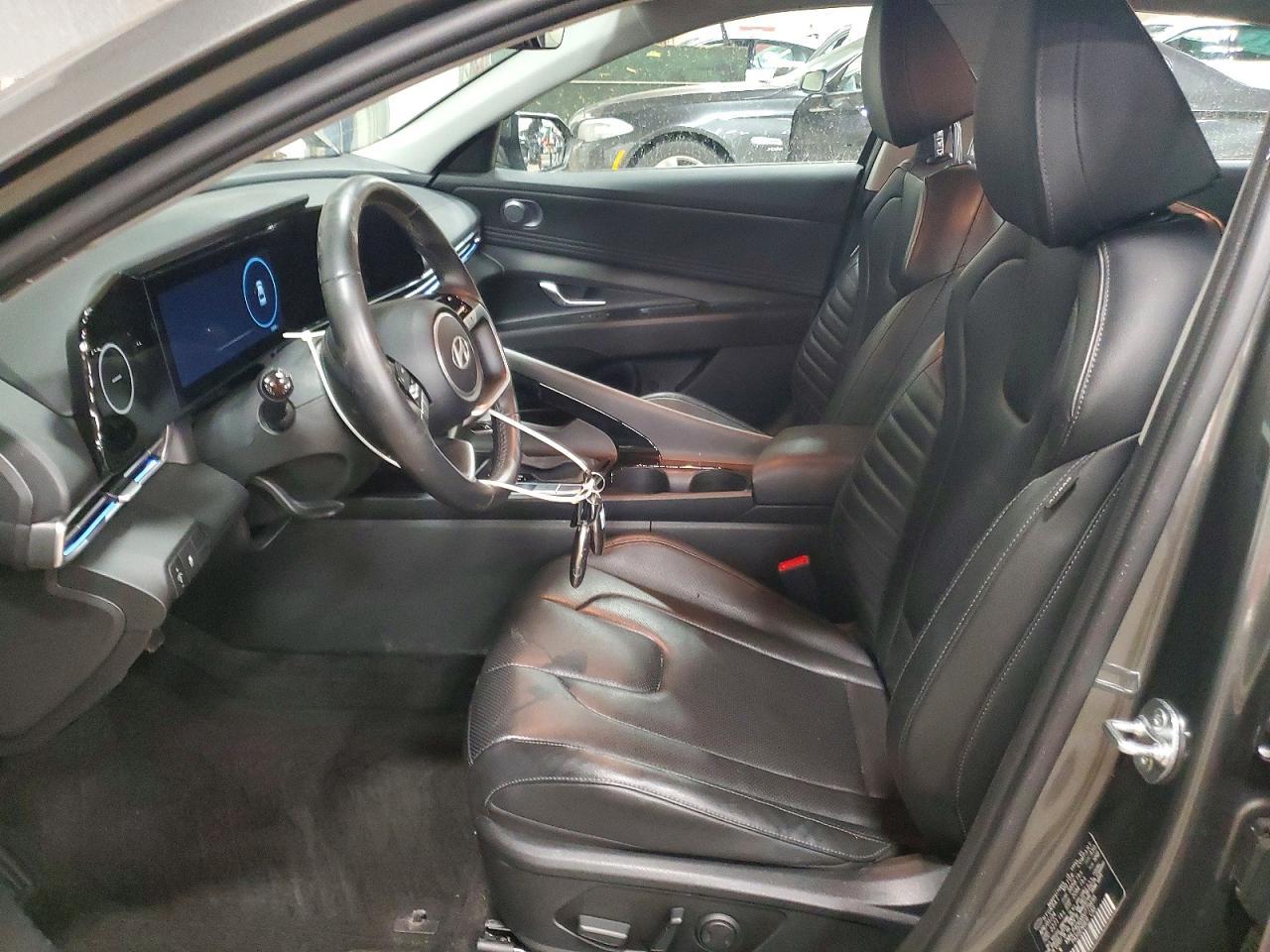 2024 Hyundai Elantra Limited