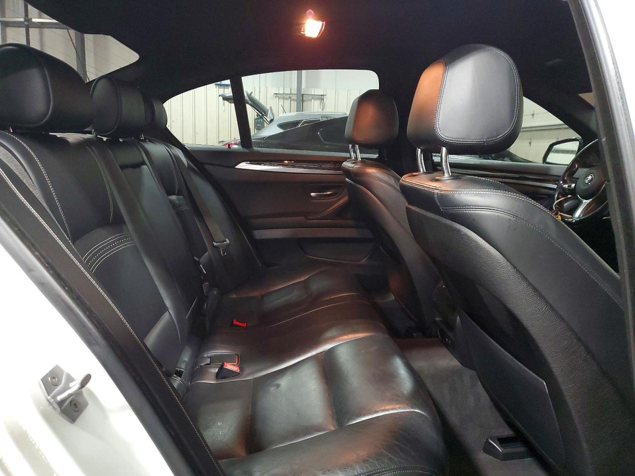 2015 BMW 528 xi