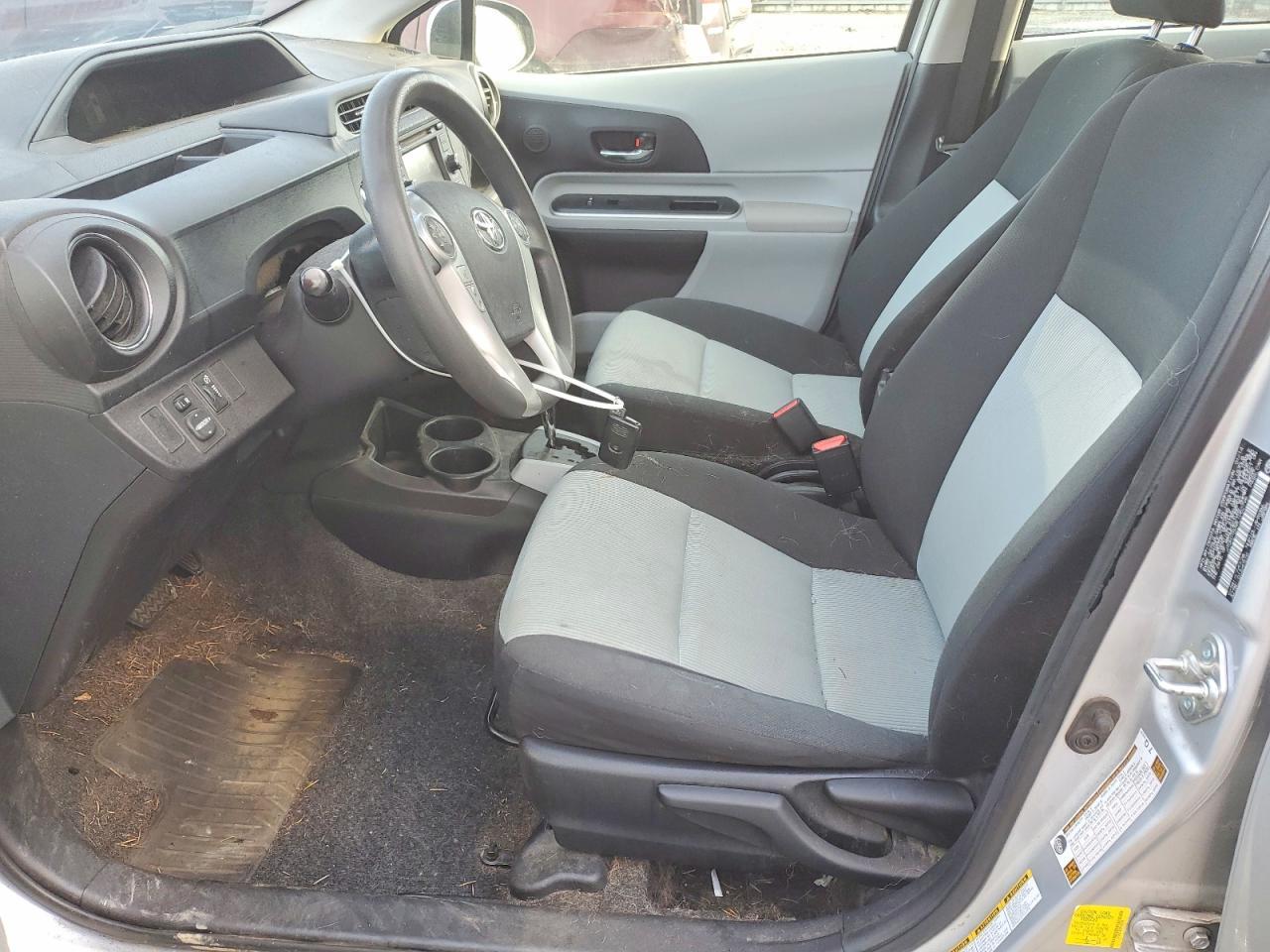 2014 Toyota Prius c