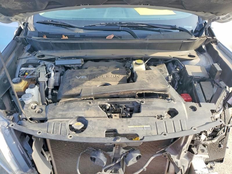 2020 Nissan Pathfinder sl