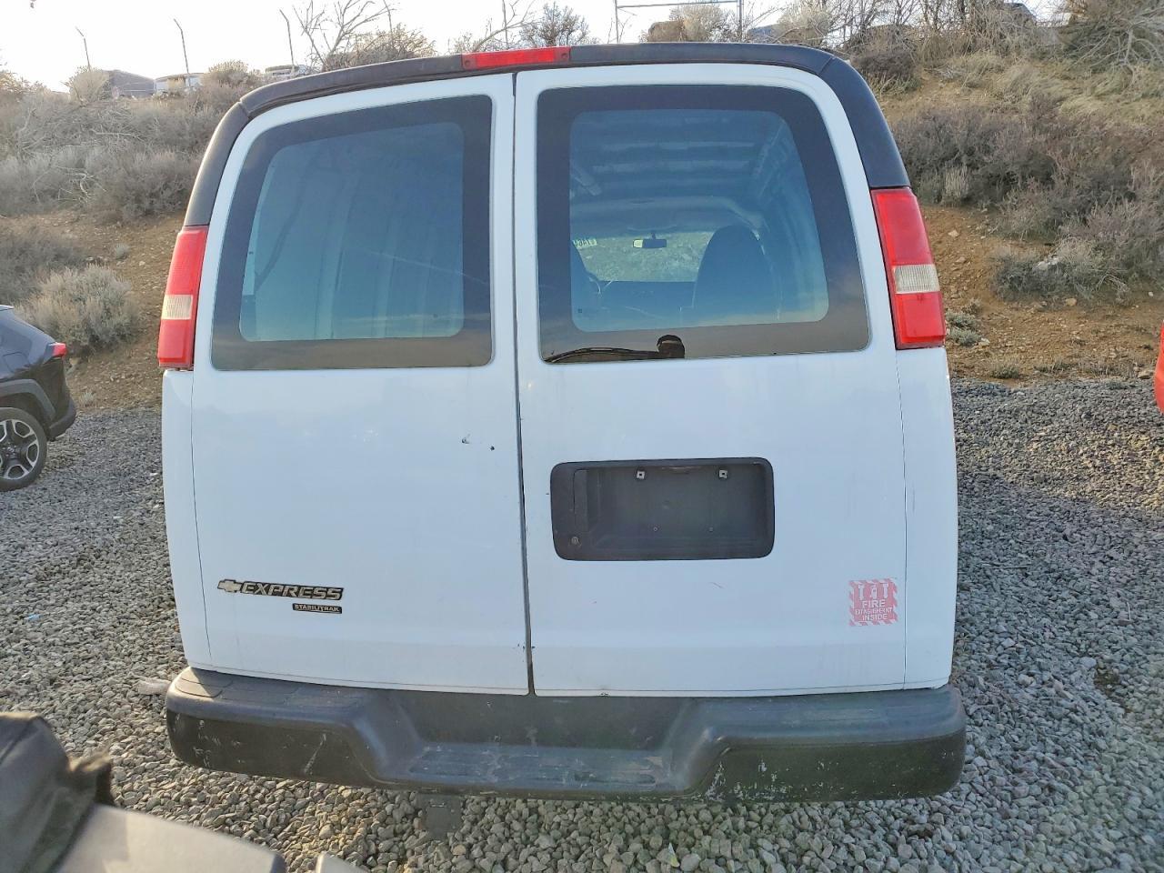2014 Chevrolet Express 2500 Delivery Van