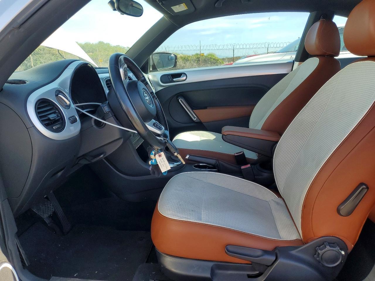 2015 Volkswagen Beetle 1.8t