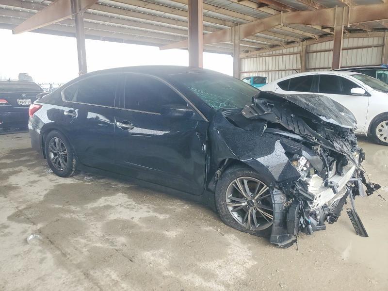 2016 Niss Altima 2.5