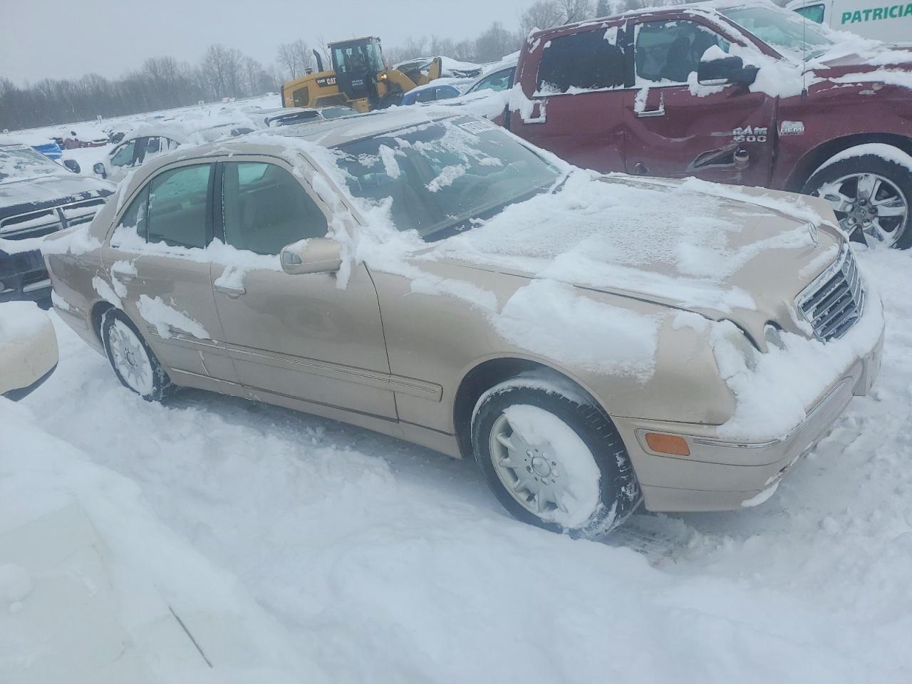 2000 Mercedes-Benz E 320 4matic