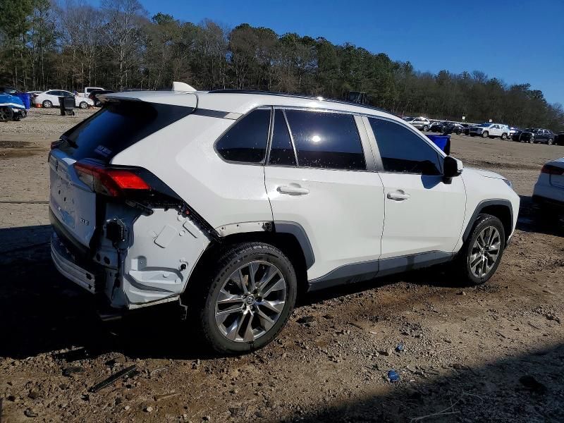 2020 Toyota Rav4 xle Premium