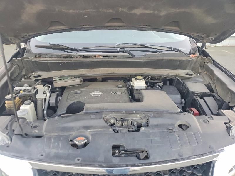 2014 Nissan Pathfinder s