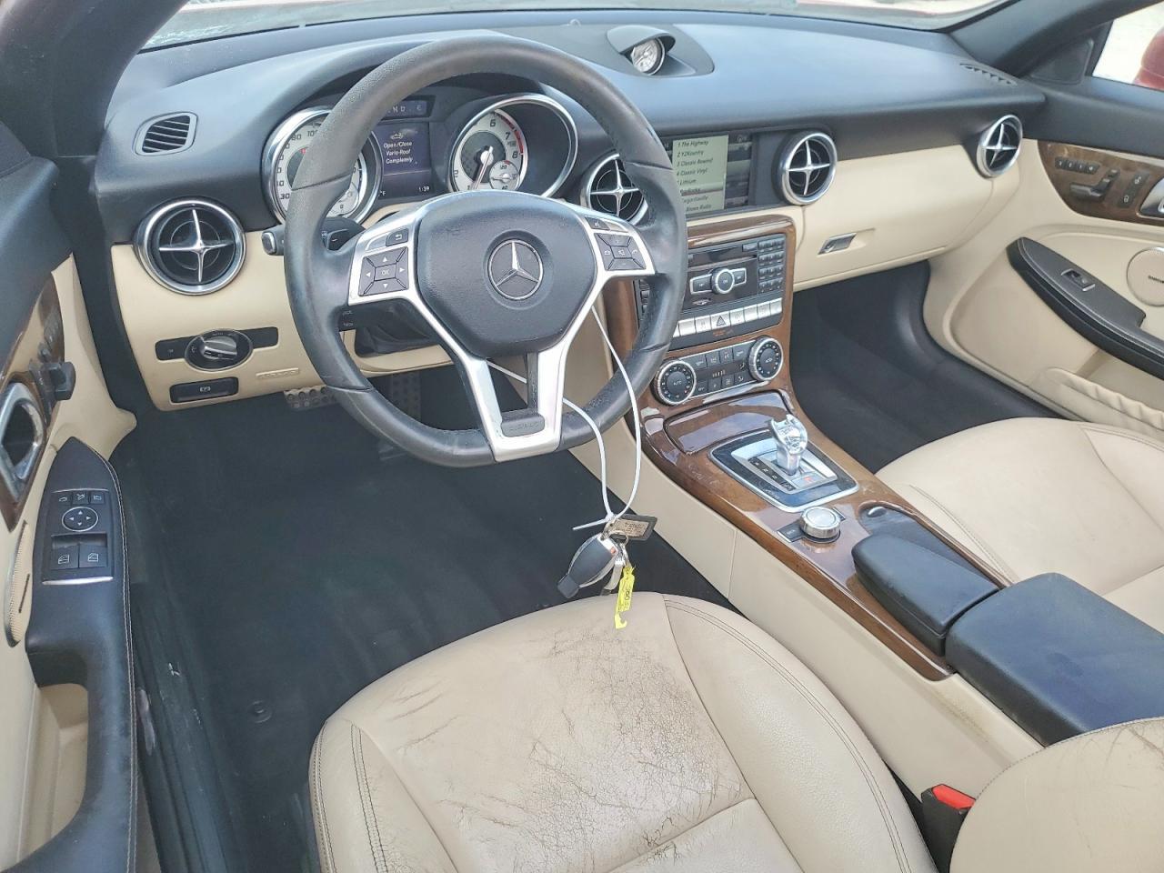 2016 Mercedes-Benz Slk 300
