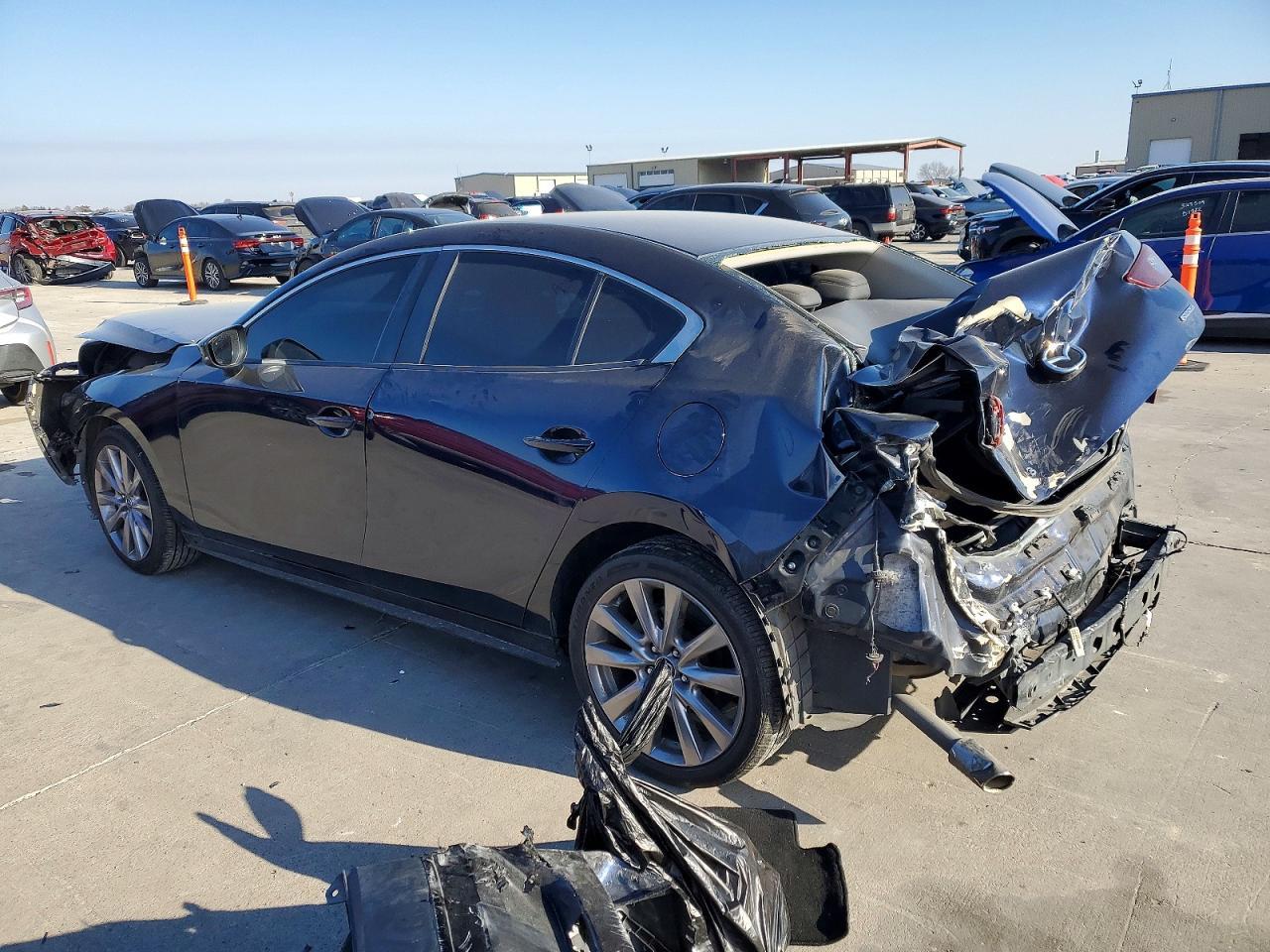 2020 Mazda 3 Select