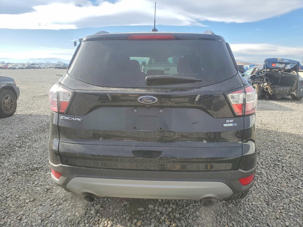 2018 Ford Escape se