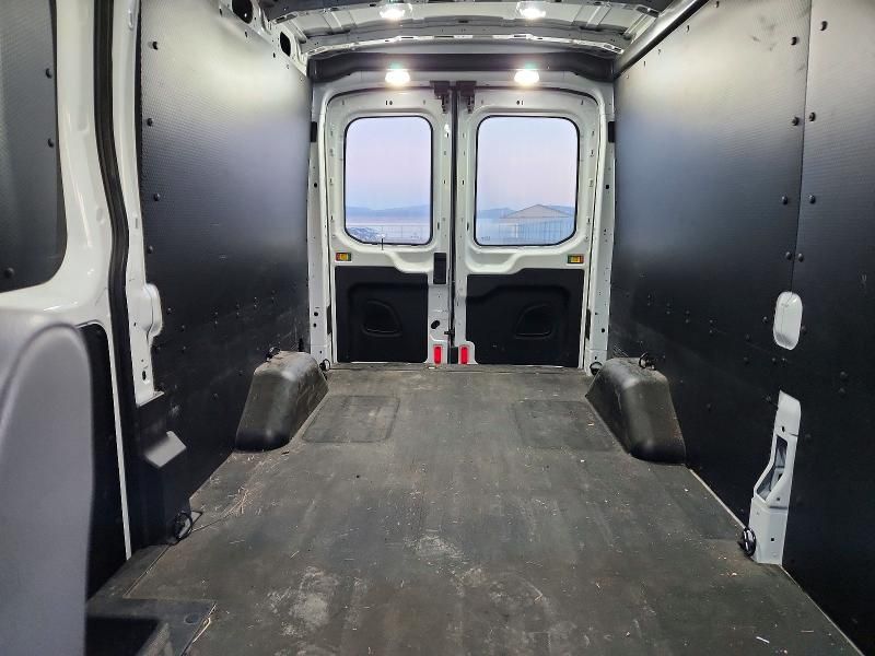 2019 Ford Transit T-250