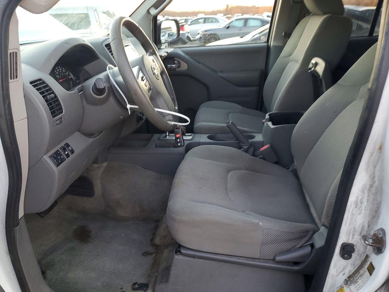 2016 Nissan Frontier S