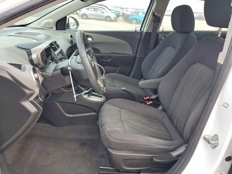 2015 Chevrolet Sonic lt