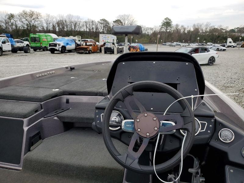2021 Skeeter ZXR21  Boat Boat
