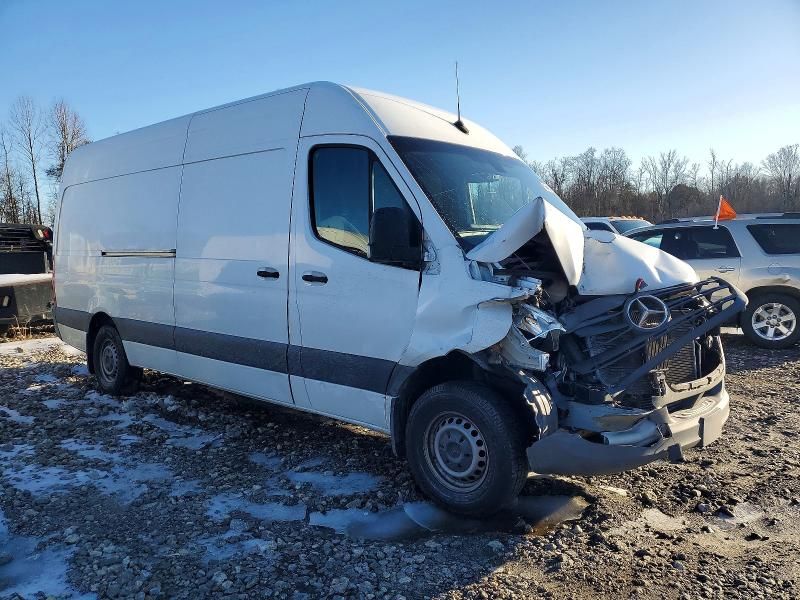 2021 Mercedes-Benz 2021 Mercedes Benz Sprinter 2500 Delivery van