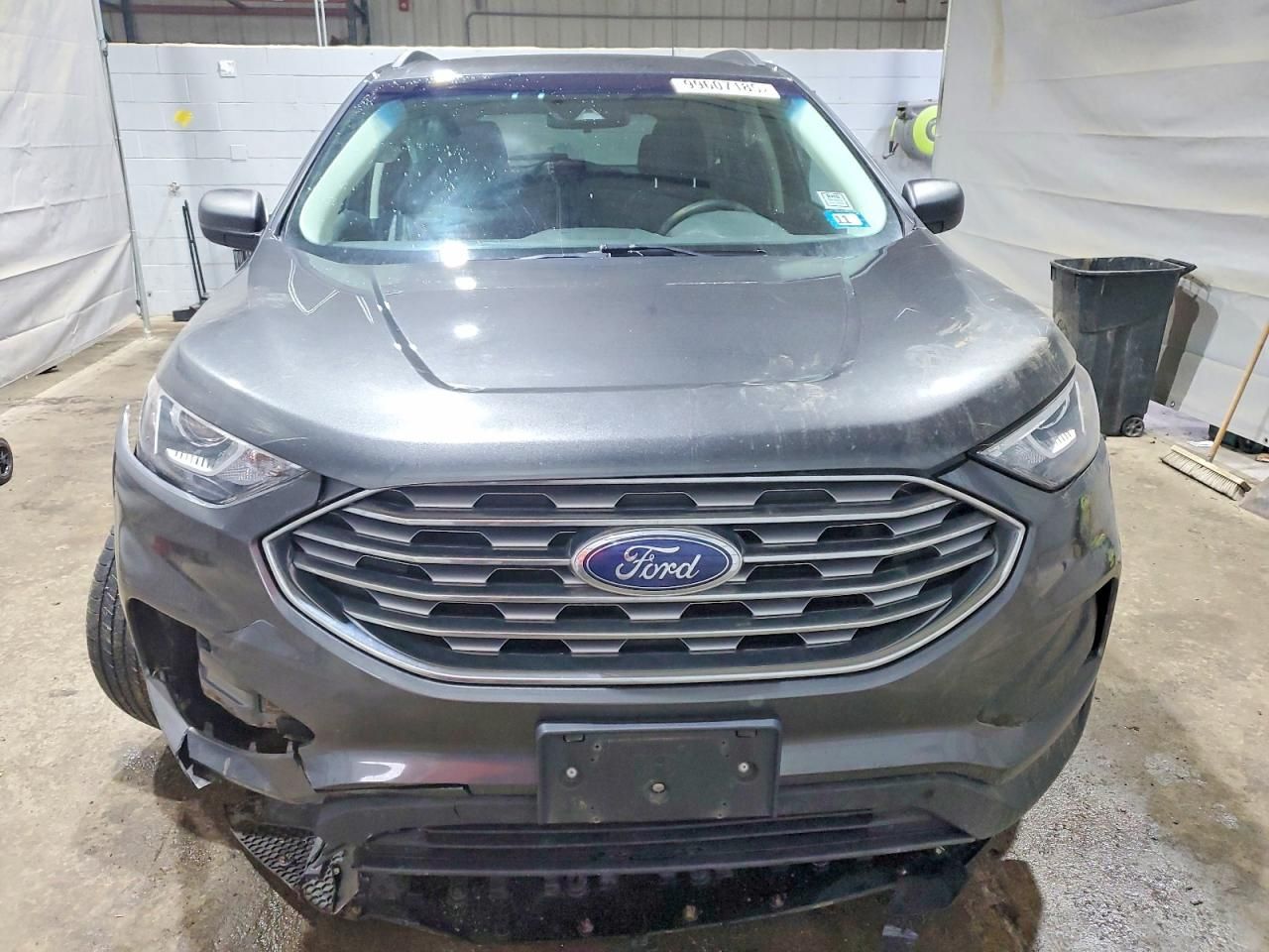 2020 Ford Edge se