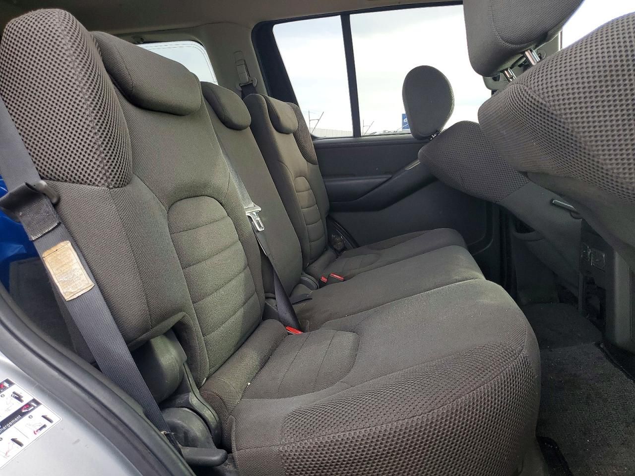 2005 Nissan Pathfinder le