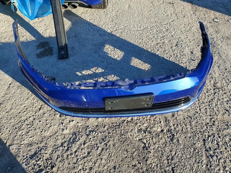 2015 Volkswagen Golf r