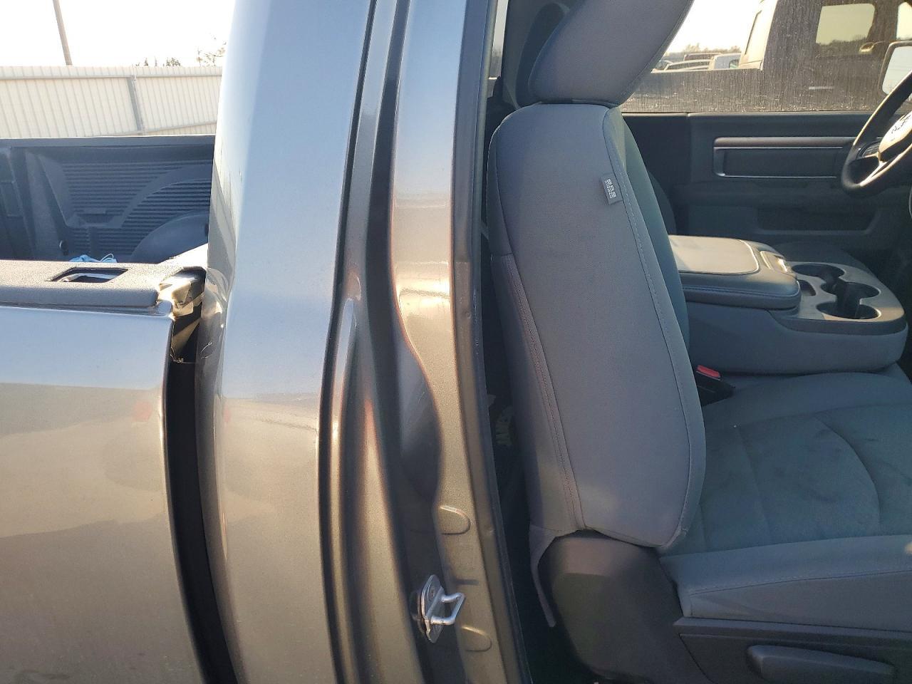 2013 Dodge Ram 1500 st
