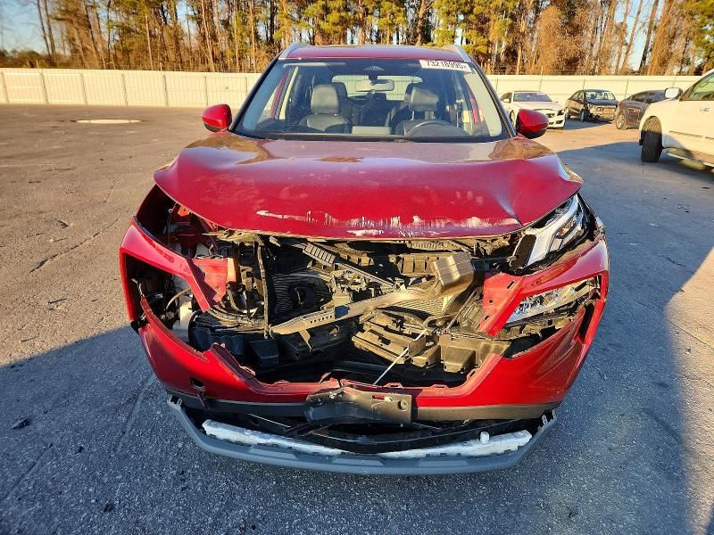 2022 Nissan Rogue sv