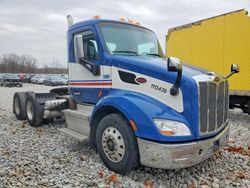 Salvage trucks for sale at Barberton, OH auction: 2017 Peterbilt Tractor 2017 Peterbilt 579 Semi Truck