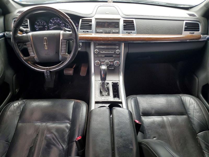 2011 Lincoln MKS