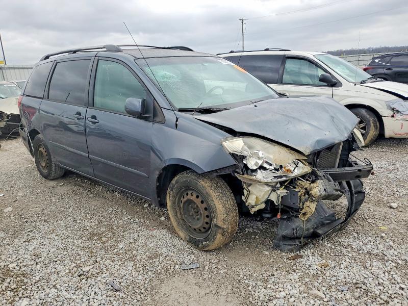 2009 Toyota Sienna ce