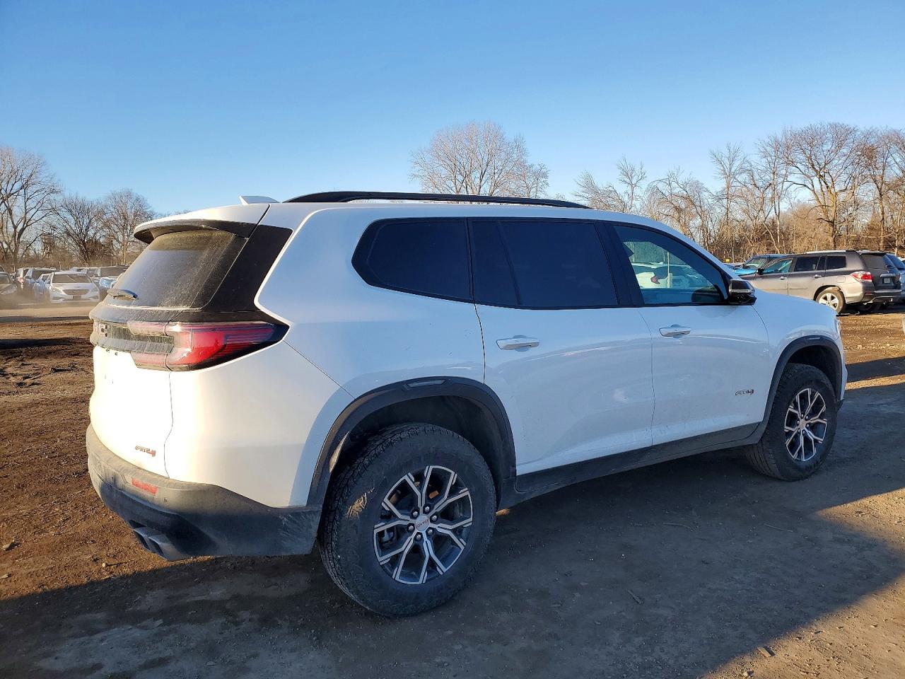 2025 GMC Acadia AT4