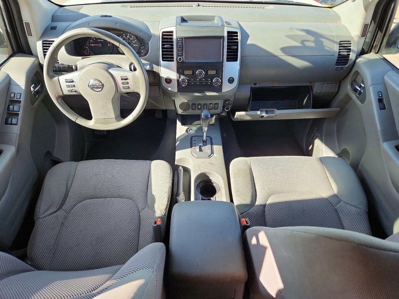 2020 Nissan Frontier SV