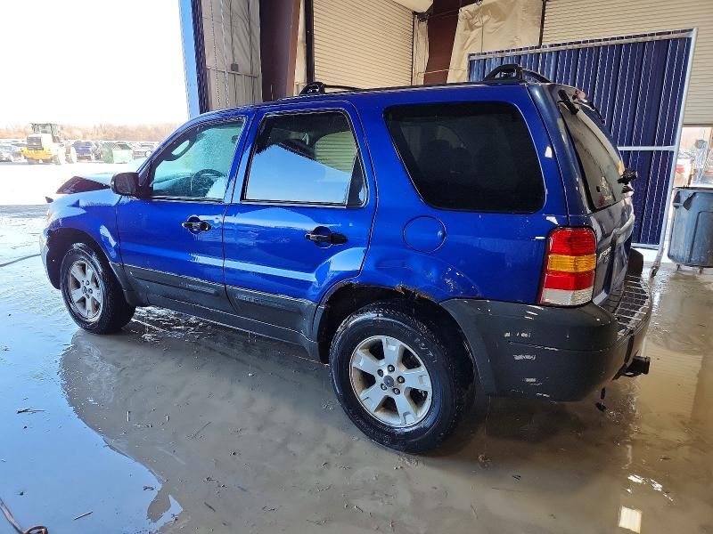 2005 Ford Escape xlt