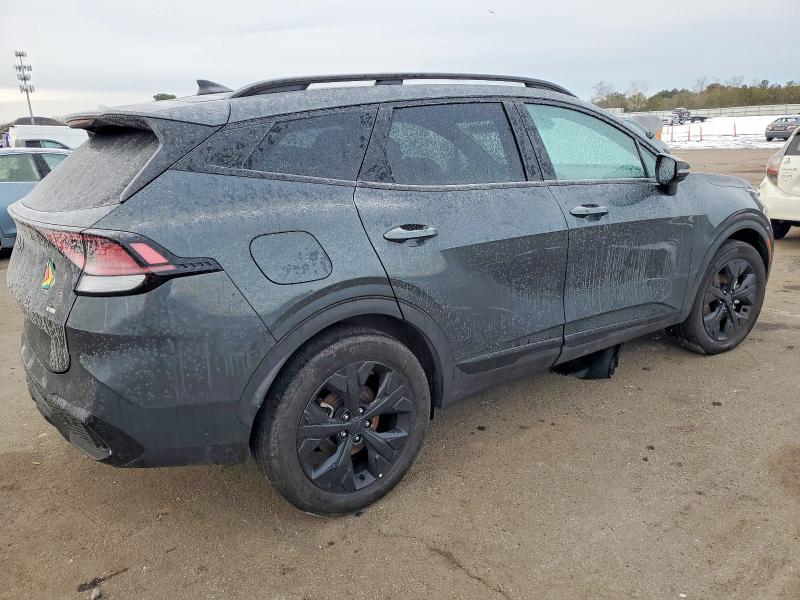 2025 KIA Sportage x Line