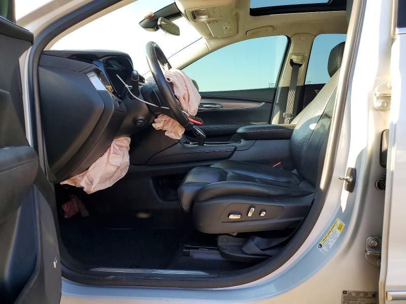 2017 Cadillac XT5 Premium Luxury